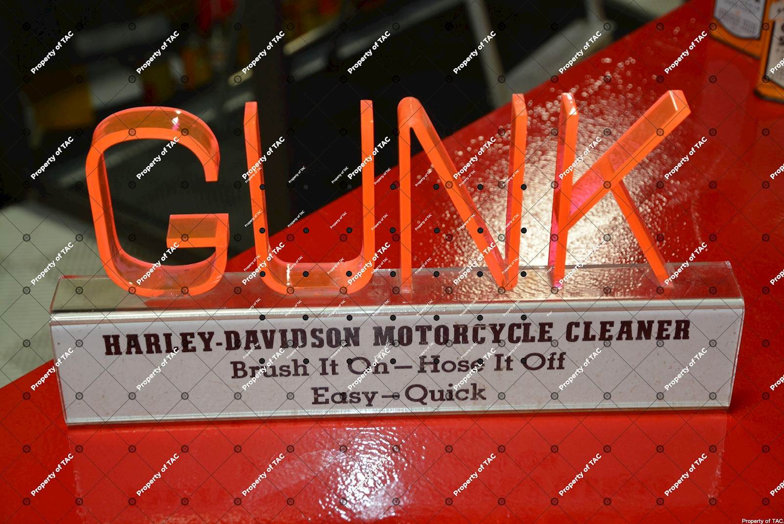 Gunk Plastic Counter-Top Sign