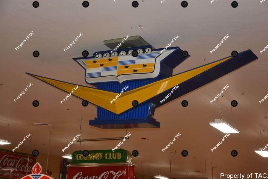 (Cadillac) Crest & V logo lighted sign