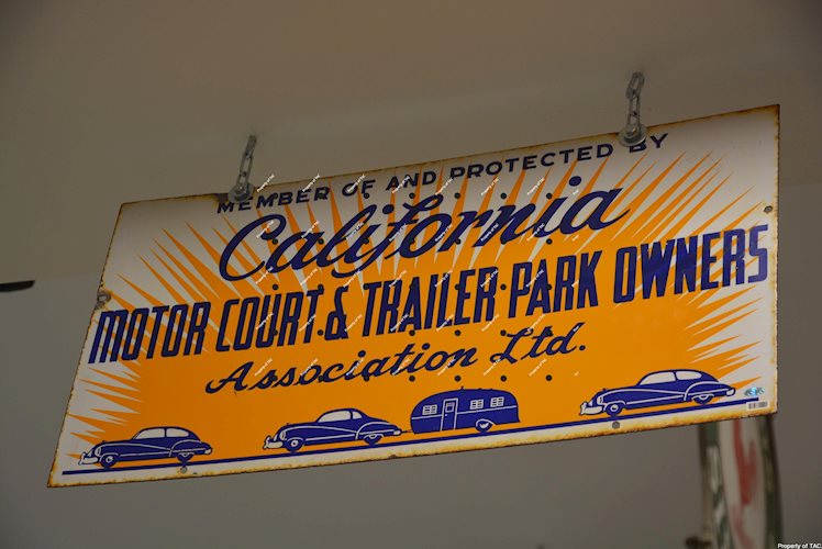 California Motor Court & Trailer Park Owner sign