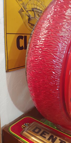 Red Ripple Glass Globe Body