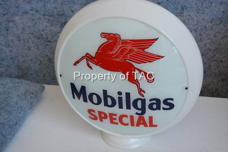 Mobilgas Special w/Pegasus Logo 13.5" Single Globe Lens