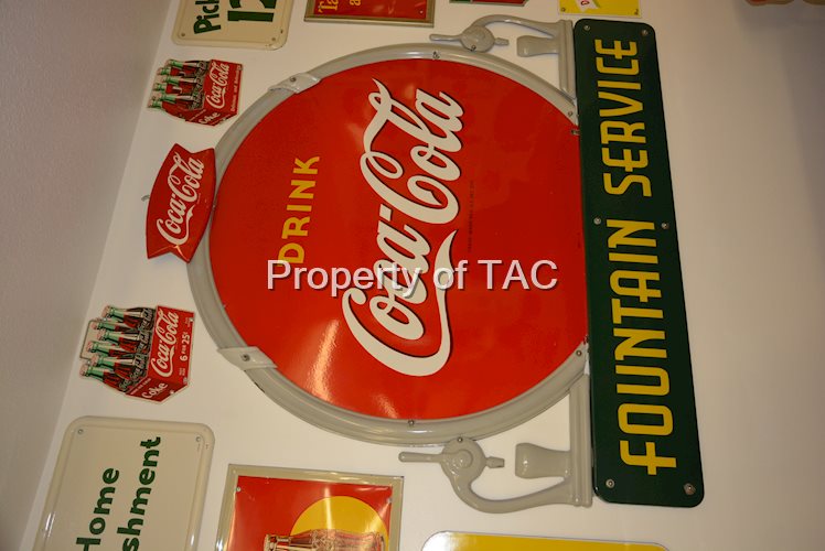 Large Drink Coca-Cola Fountain Service with fountain sides,