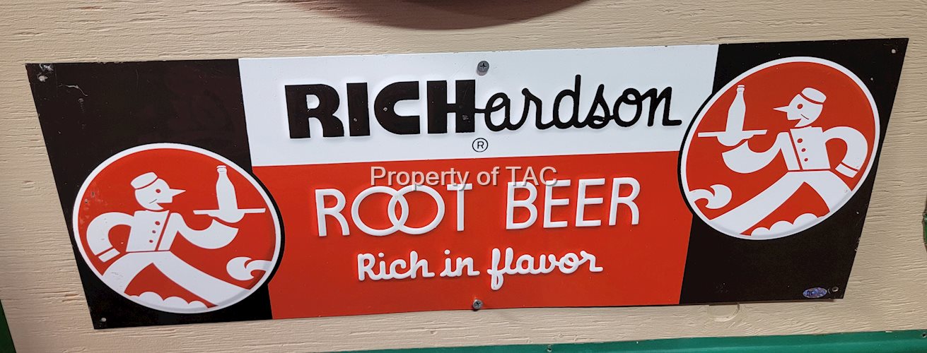 Richardson Root Beer "Rich in flavor" w/Logo Metal Sign