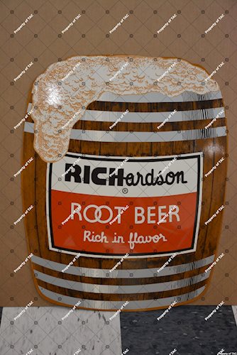 Richardson Root Beer Rich in flavor" sign"