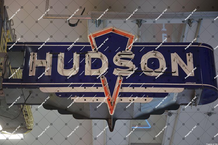 Hudson neon sign