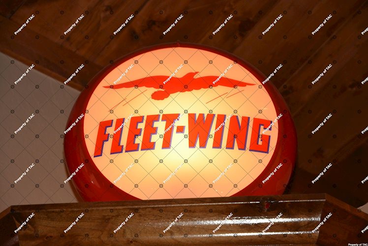 Fleet-Wing w/bird 13.5 single globe lens"