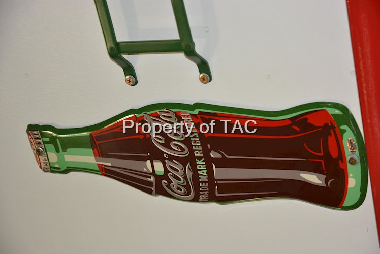 Coca-Cola bottle shape