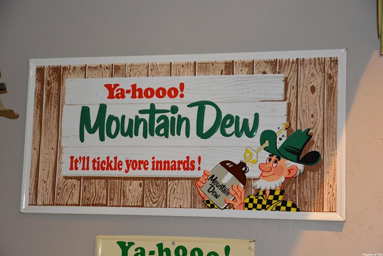 Mountain Dew w/hillybilly sign