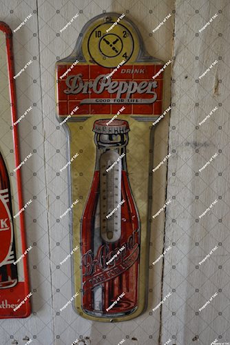 Dr. Pepper 10-2-4 w/bottle thermometer