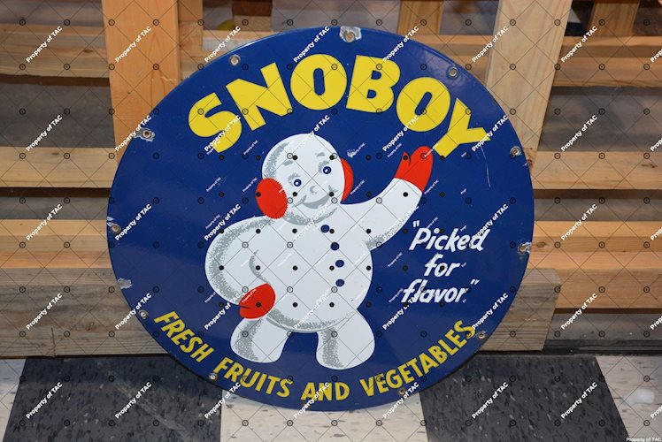 Snoboy Fresh Fruits and Vegetables" sign"