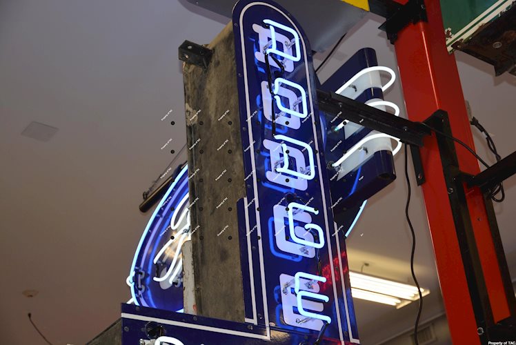 Dodge Neon Sign