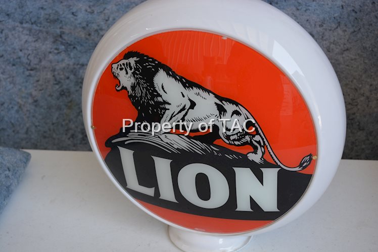 Lion Standing on Rock 13.5" Single Globe Lens
