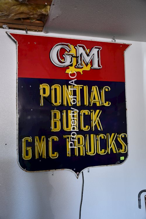 GM W/MAPLE LEAF (CANADA) PONTIAC BUICK GMC TRUCK SINGLE-SIDED PORCELAIN SHIELD-SHAPED NEON SIGN