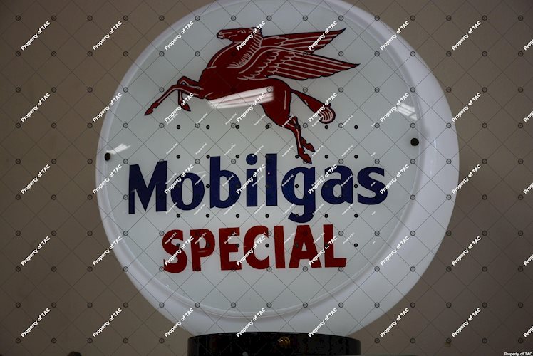 Mobilgas Special w/Pegasus 13.5 Globe Lens"