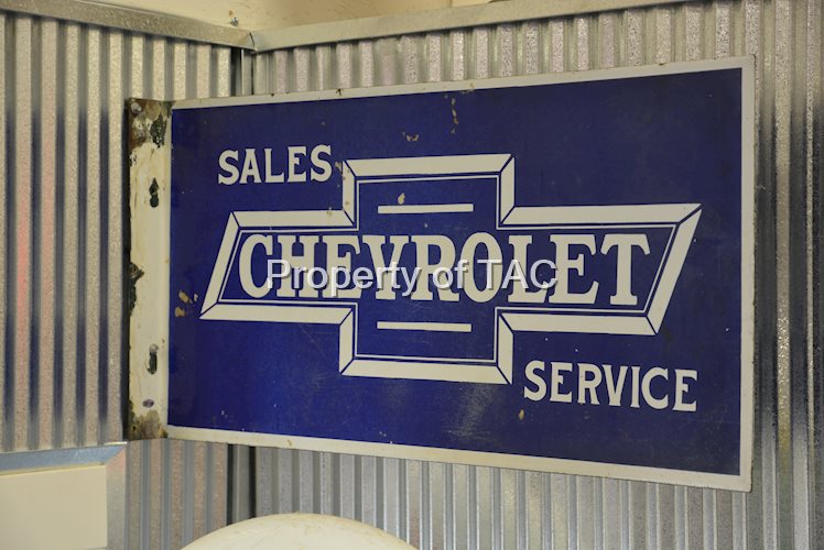 Chevrolet in bowtie sales service sign
