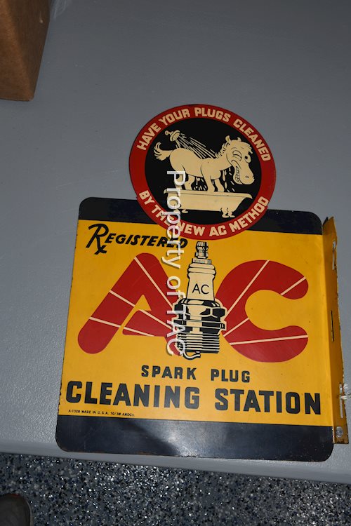 AC Spark Plug Cleaning Station w/Spark Plug Logo Metal Flange Sign