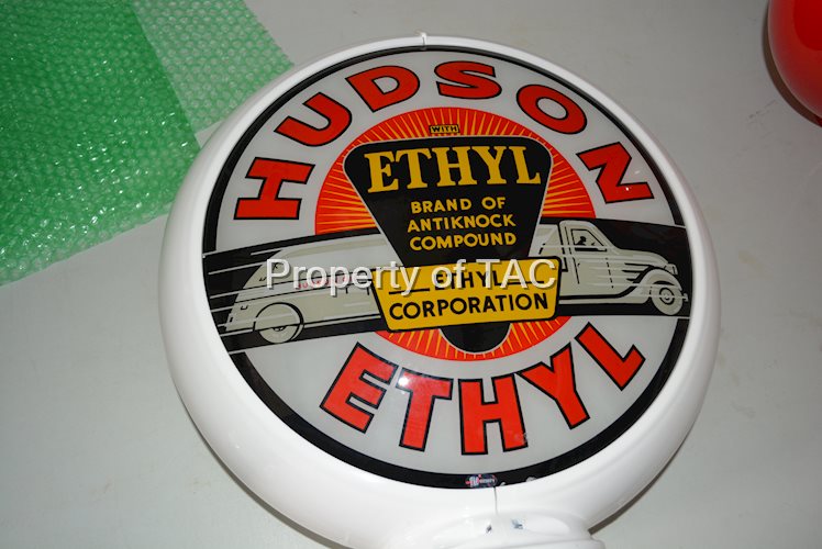 Hudson Ethyl w/Logos 13.5"D. Single Globe Lens