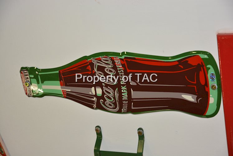 Coca-Cola bottle shape